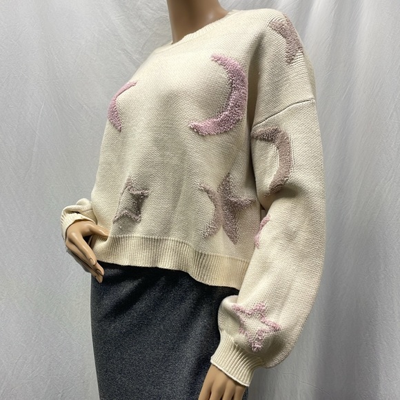 Threaded Leaf Women's To The Moon & Back Crewneck Pullover Sweater (L) NWT - Picture 2 of 9